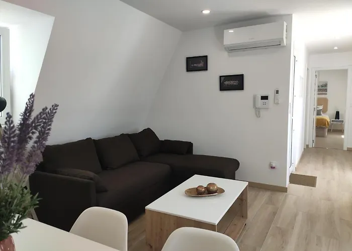 Ria House E 公寓 *